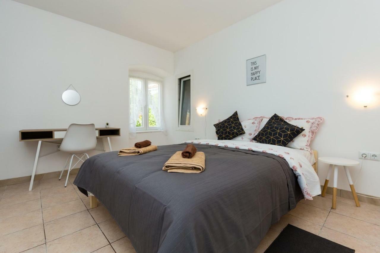 Apartment Kucera Rovinj Buitenkant foto