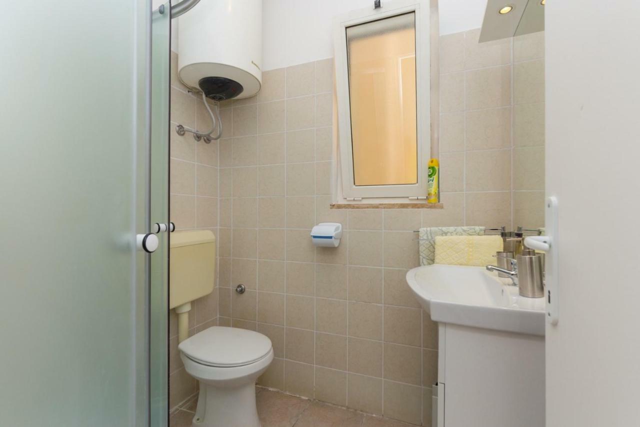 Apartment Kucera Rovinj Buitenkant foto
